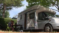 "Nous recevons à peu près une dizaine de familles par jour" : ils ont fui les flammes en Gironde pour trouver refuge dans des campings plus au nord