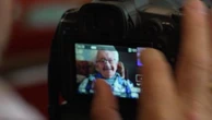 Initiative : des photographes immortalisent des centenaires
