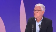 Sommet en Alaska : Trump "veut la paix, tout simplement parce que c'est mieux pour le business que la guerre", analyse le politologue Bruno Tertrais