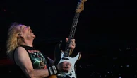 Une coupure d'électricité interrompt brièvement le concert d'Iron Maiden à La Défense Arena, près de Paris