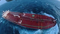 Pétrolier arraisonné en Méditerranée : les images spectaculaires de l'interception du navire, soupçonné d'appartenir à la flotte fantôme russe
