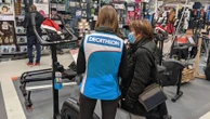 "À chaque fois, il faut négocier âprement pour avoir un salaire décent" : les salariés de Decathlon appelés à se mobiliser samedi