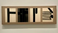 Le peintre Pierre Soulages noircit du papier au musée du Luxembourg