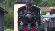 Ardèche : la locomotive à vapeur centenaire flambant neuve