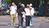"Il fait vraiment trop chaud pour se promener à l'extérieur" : à Pékin, la canicule met les habitants à rude épreuve