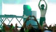 Solidays 2026 : la "hard techno" s'installe sur les pelouses de Longchamp et séduit les festivals de l'été