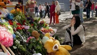 "C'était une super amie" : à Kiev, les habitants du quartier de Darnitsa pleurent leurs morts après les bombardements russes