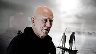 Mort de Sebastião Salgado : un photographe "humble", "témoin du meilleur comme du pire", qui parvenait "à abolir le superflu", selon Nikos Aliagas