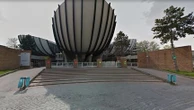 Une affiche raciste, sexiste et islamophobe reprend le logo de l'université de Reims, son président porte plainte pour diffamation