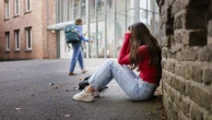 Huit cents médecins et 7 800 infirmières pour 12 millions d'élèves : exsangue, le système de santé en milieu scolaire peine à soigner les maux des jeunes