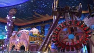 Chine : des centres commerciaux devenus de véritables parcs de loisirs