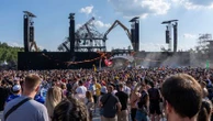 "Le temps est là, le monde est là, et de la bonne musique" : le festival belge d'électro Tomorrowland bat son plein malgré l'incendie