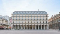La Fondation Cartier dévoile son nouveau temple de l'art contemporain en face du Louvre, lumineux, ambitieux et modulable à l'infini