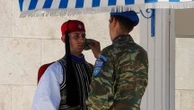 En Grèce, une vague de chaleur force le gouvernement à suspendre le travail en extérieur, 43°C attendus jeudi