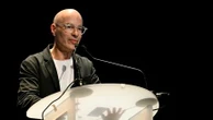 Bernard Werber résout une enquête à l'aide d'un chêne millénaire : "J'explique une vision de la nature"