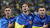 Ukraine-France : plus qu'une course vers le Mondial, un match en forme d'exutoire patriotique pour des milliers d'Ukrainiens