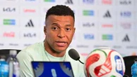 Comment l'équipe de France dose la parole de ses joueurs pendant la Coupe du monde