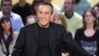 Mort de Thierry Ardisson : visionnez les 40 ans de carrière de l'animateur dans des extraits publiés par sa famille