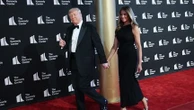 Donald Trump hué en allant voir la comédie musicale "Les Misérables" à Washington