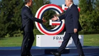 La Fayette, De Gaulle, la guerre en Irak... Quatre extraits d'un documentaire pour raconter 250 ans de relation entre la France et les Etats-Unis, qui fêtent l'anniversaire de leur indépendance