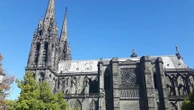 Le recteur de la cathédrale de Clermont-Ferrand suspendu après une plainte pour "comportements inappropriés"