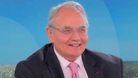Guerre en Ukraine : "Tous les pays qui bordent le système russe sont stratégiques", rappelle Jean-Louis Bourlanges en marge des élections en Moldavie
