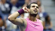 Carlos Alcaraz remporte l'US Open pour la deuxième fois de sa carrière après avoir surclassé Jannik Sinner en finale