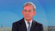 "L'important, c'est qu'il y ait un vrai dialogue et d'essayer de trouver des compromis", raisonne Charles de Courson, qui refuse le "procès d'intention" aux macronistes