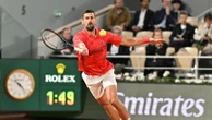 Roland-Garros 2025 : Novak Djokovic surmonte l’obstacle Alexander Zverev et affrontera Jannik Sinner pour une place en finale