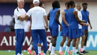"Il faut qu'on fasse très mal à l'Espagne en contre-attaque", prévient Bixente Lizarazu avant le choc des Bleus en demi-finale de la Coupe du monde