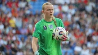 Euro 2025 : "On m’a dit que je n’étais pas censée jouer au foot"... Hannah Hampton, la gardienne anglaise atteinte de strabisme qui a défié les pronostics