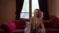 "J’aime qu’on dise de moi que je suis sympa" : Camille Chamoux se confie du Tac au tac à l’occasion de la sortie de son nouveau spectacle, "Ça va, ça va "