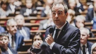 Prix des carburants : les aides seront versées "comme convenu" après l'accord entre l'Iran et les Etats-Unis, promet Sébastien Lecornu