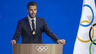 Tony Estanguet juge "un peu incompréhensible" la baisse du budget du ministère des Sports un an jour pour jour après les JO de Paris