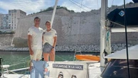 "Entre le Cap-Vert et la Guadeloupe, c'est 3 800 km" : pour sensibiliser à la protection des océans, ce couple va traverser l'Atlantique à la nage