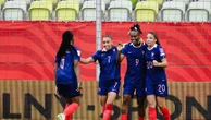 Foot : l'équipe de France s'impose en Pologne et se relance pour la qualification directe à la Coupe du monde 2027