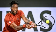 Roland-Garros 2025 : mené 2 sets à 0, Gael Monfils fait le show et renverse Hugo Dellien après un long combat