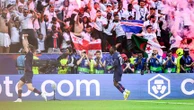 Le Paris Saint-Germain remporte une deuxième de suite Ligue des champions à l'issue de la séance des tirs au but contre Arsenal