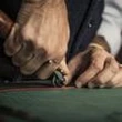 "On parle de 150 000 emplois" : en Italie, la guerre au Moyen-Orient accentue les difficultés du secteur de la mode déjà fragilisé
