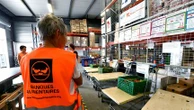 Mobilisation du secteur associatif : "Les personnes les plus précaires payent le prix" des coupes budgétaires, déplore la Fondation pour le logement