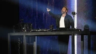 "Il a ce don de déterminer ce qui va devenir un tube" : comment David Guetta a réussi à rester au sommet après plus de vingt ans de carrière