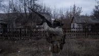 Guerre en Ukraine : une nouvelle attaque nocturne lancée par la Russie avant la deuxième journée de pourparlers entre Kiev et Moscou à Genève