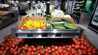 La grande distribution pratique des marges beaucoup plus élevées sur les fruits et légumes bio qu'en conventionnel, selon une étude