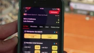 "On est obligé de jouer si on veut être bien" : Addictions France alerte sur le fléau des paris sportifs, entretenu par les publicités et les influenceurs