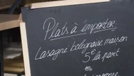 À 5 euros le repas, ce restaurateur vend les plats de la veille au lieu de les jeter