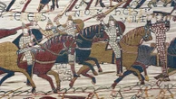 "Les dégâts seront irréversibles" : pourquoi le débarquement de la tapisserie de Bayeux à Londres fait polémique en France... et pas outre-Manche