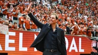 Roland-Garros 2025 : "Vous m'avez fait me sentir comme un Français de plus..." Rafael Nadal honoré au cours d'une cérémonie forte en émotions
