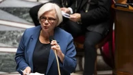 Jusqu'à sept jours de carence pour les arrêts-maladies ? Pourquoi cette proposition du gouvernement mécontente syndicats et patronat