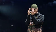 "C'est vraiment le sang en fait" : les fans de Jul à fond avant ses deux concerts au Vélodrome de Marseille