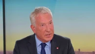 Budget 2026 : "L'immigration coûte très cher" déplore Philippe Ballard porte-parole du RN